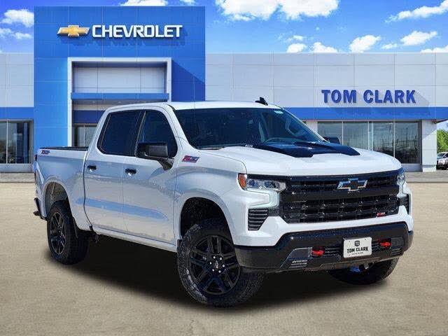 2026 Chevrolet Silverado 1500 LT Trail Boss Crew Cab 4WD