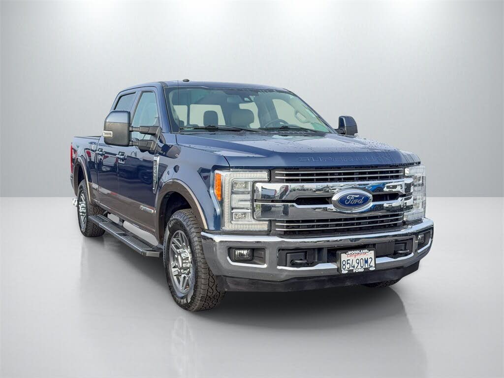 2018 Ford F-250 Super Duty Lariat Crew Cab RWD