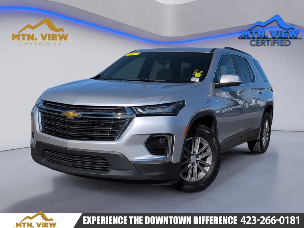 2022 Chevrolet Traverse LT Cloth FWD