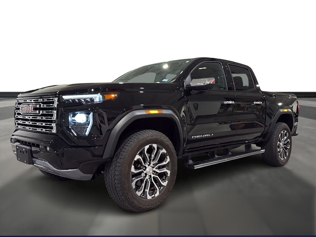 2023 GMC Canyon Denali Crew Cab 4WD
