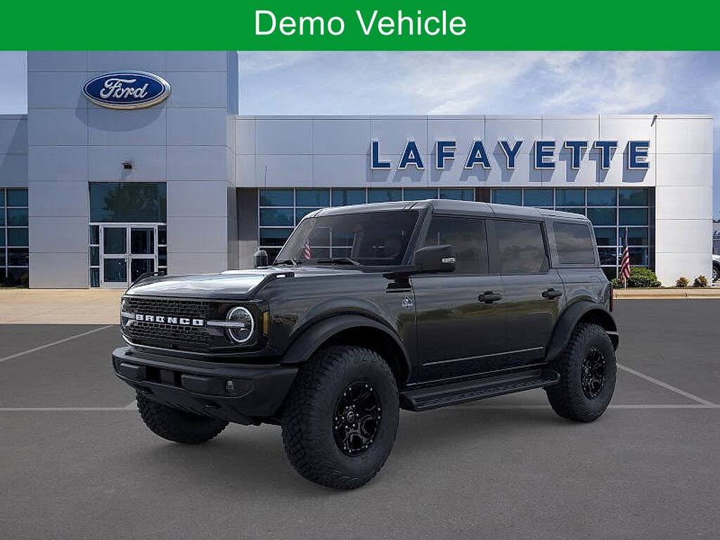 2025 Ford Bronco Outer Banks 4-Door 4WD