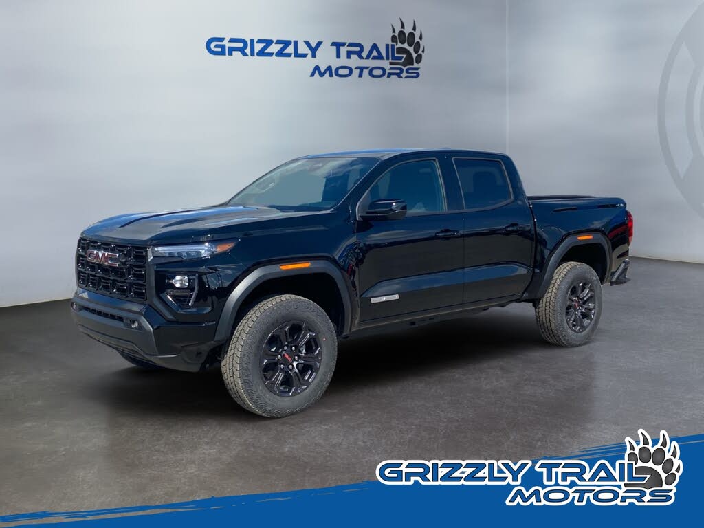 2025 GMC Canyon Elevation Crew Cab 4WD