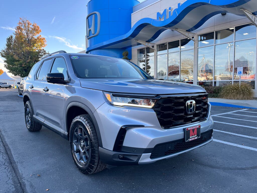 2025 Honda Pilot TrailSport AWD