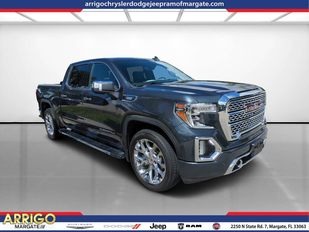 2020 GMC Sierra 1500 Denali Crew Cab 4WD