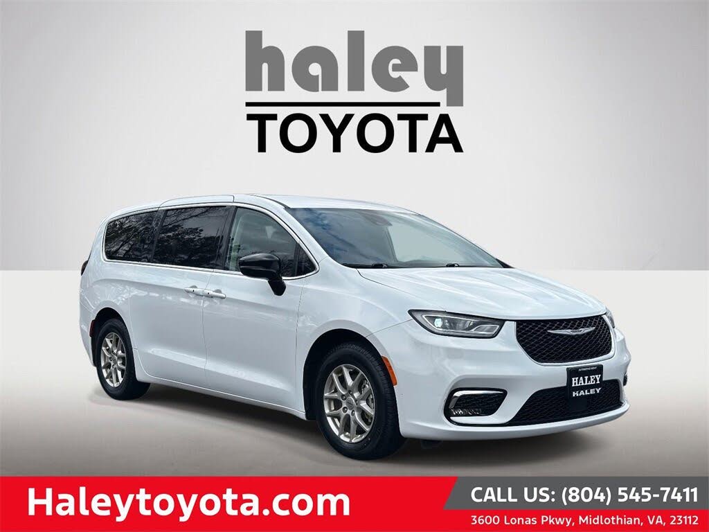 2024 Chrysler Pacifica Touring L FWD