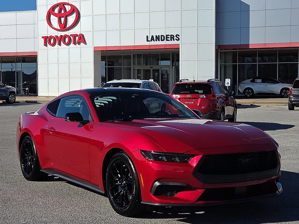 2024 Ford Mustang EcoBoost Premium Fastback RWD