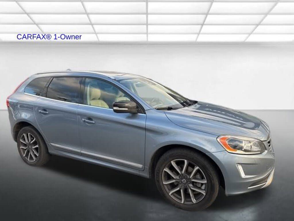 2017 Volvo XC60 T6 Dynamic AWD