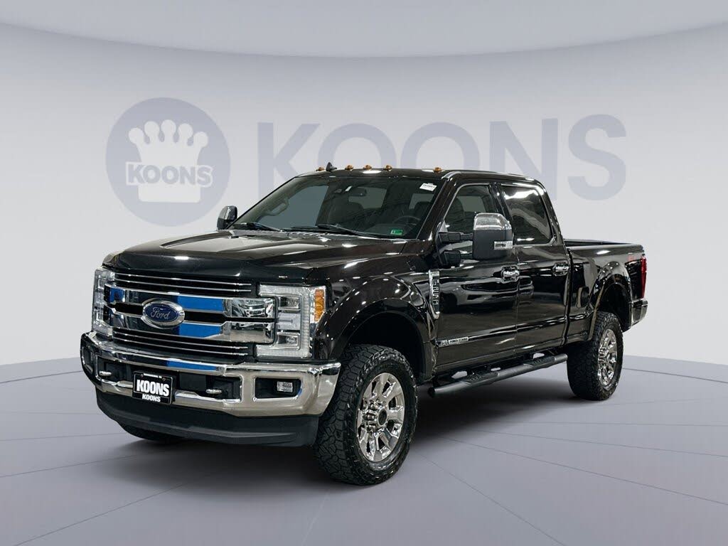 2019 Ford F-250 Super Duty Lariat Crew Cab 4WD