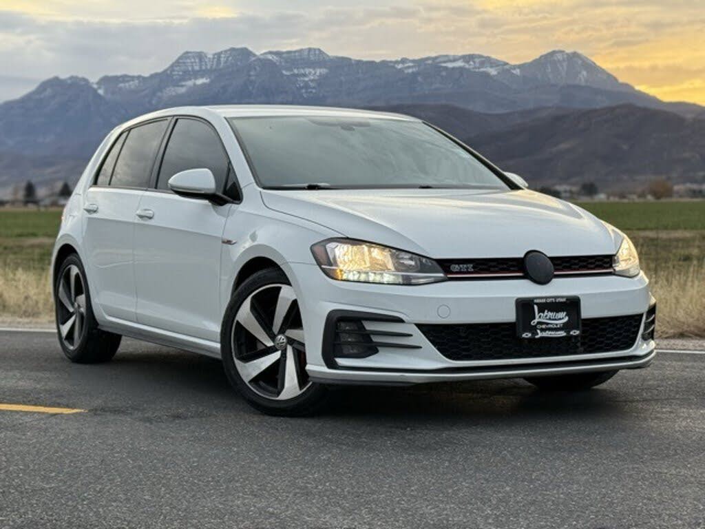 2020 Volkswagen Golf GTI 2.0T S 4-Door FWD