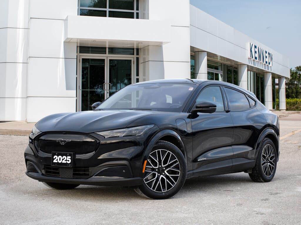 2025 Ford Mustang Mach-E Premium AWD
