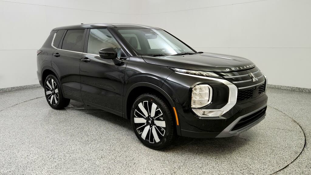 2026 Mitsubishi Outlander SE FWD