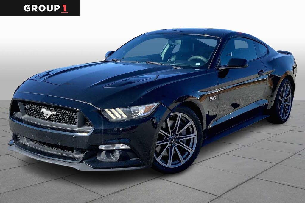 2016 Ford Mustang GT Premium Coupe RWD