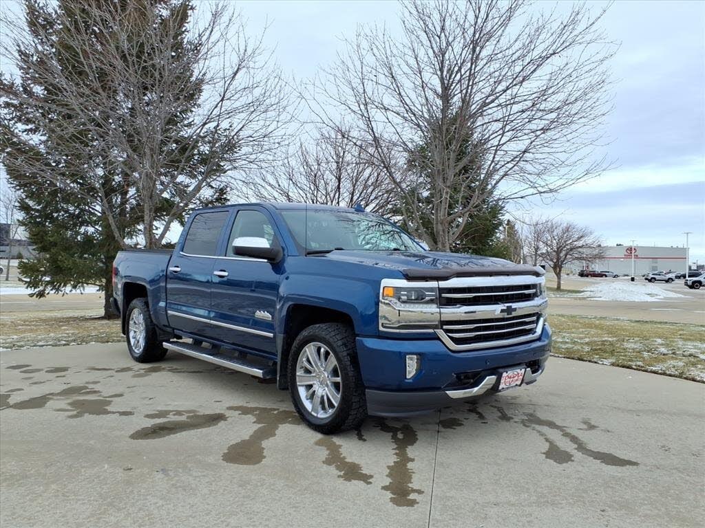 2018 Chevrolet Silverado 1500 High Country Crew Cab 4WD