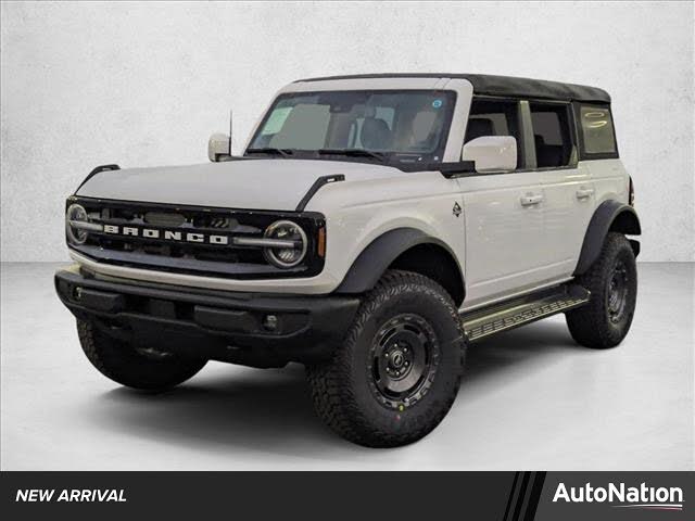 2025 Ford Bronco Outer Banks 4-Door 4WD