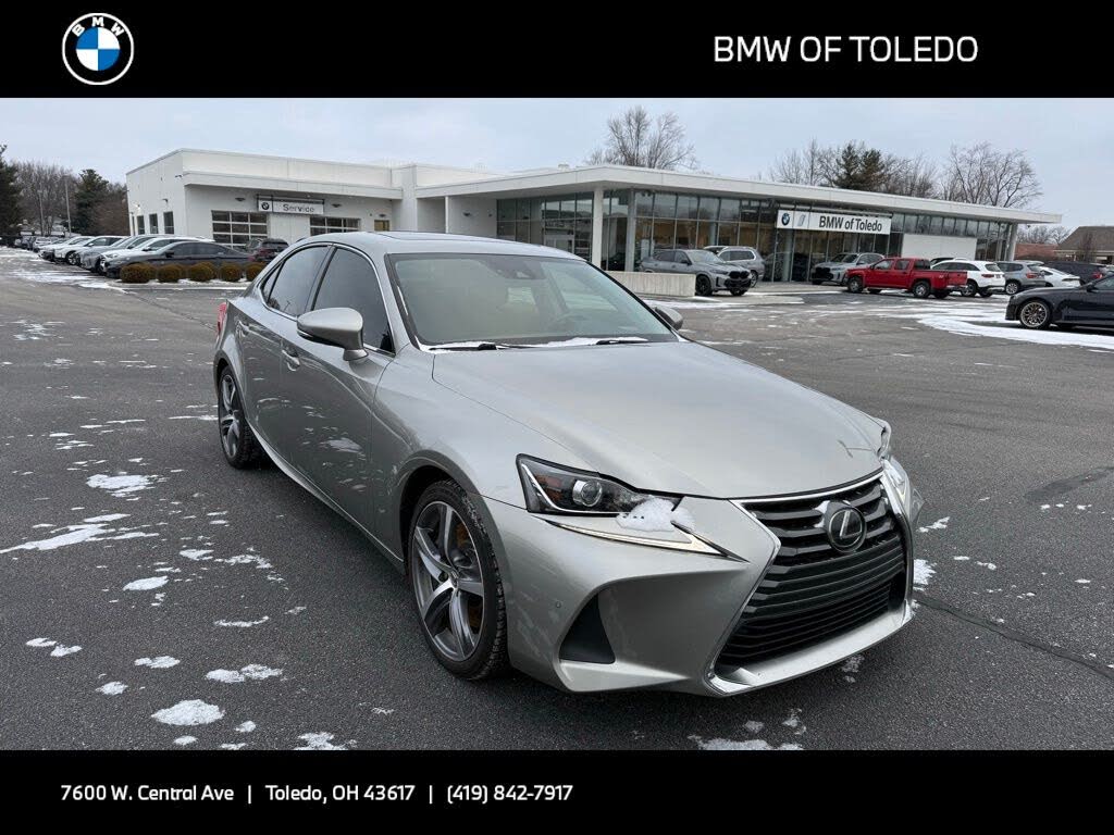 2017 Lexus IS 300 AWD