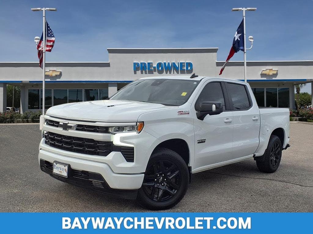 2022 Chevrolet Silverado 1500 RST Crew Cab 4WD