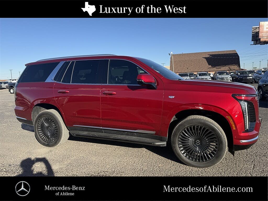 2025 Cadillac Escalade Luxury 4WD