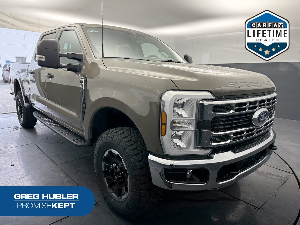 2026 Ford F-350 Super Duty XLT Crew Cab 4WD