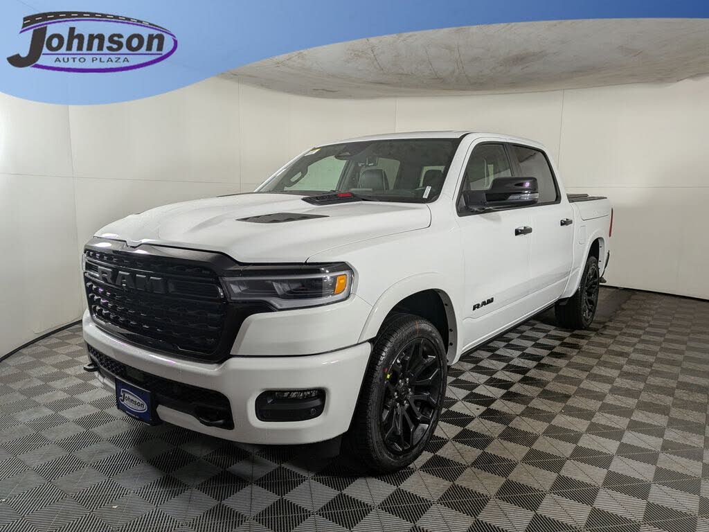 2026 RAM 1500 Limited Crew Cab 4WD