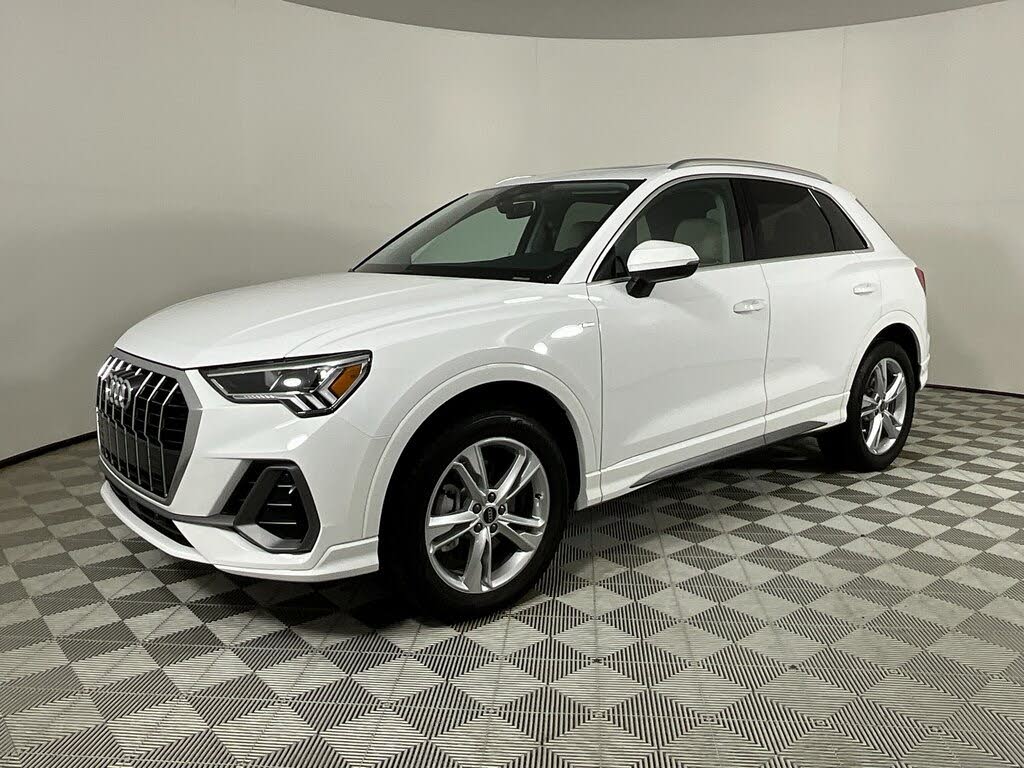 2024 Audi Q3 quattro Premium S Line 45 TFSI