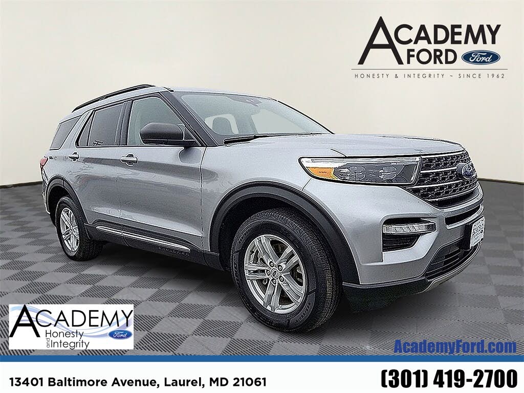 2023 Ford Explorer XLT AWD