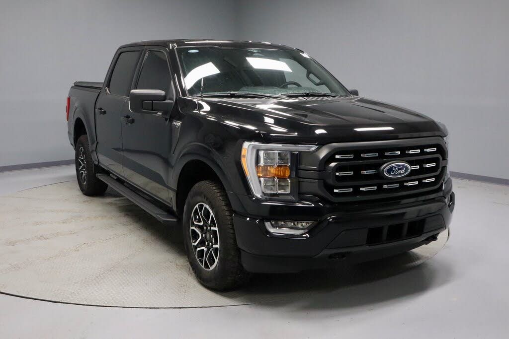 2023 Ford F-150 XLT SuperCrew 4WD