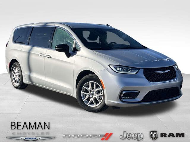 2024 Chrysler Pacifica Touring L FWD