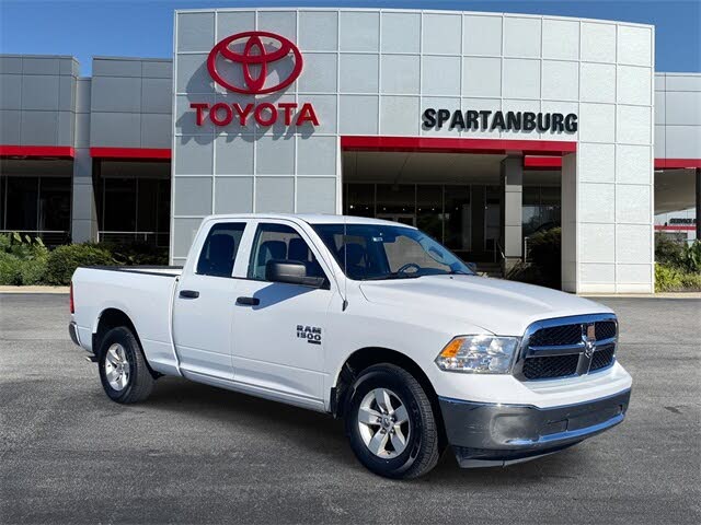 2024 RAM 1500 Classic SLT Quad Cab RWD