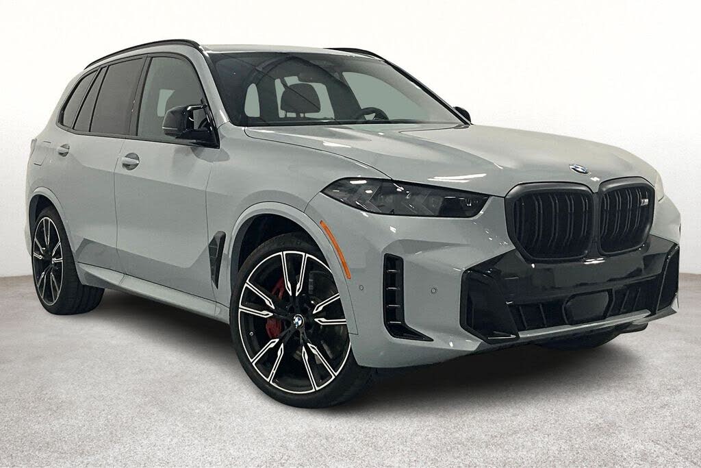 2025 BMW X5 M60i xDrive AWD