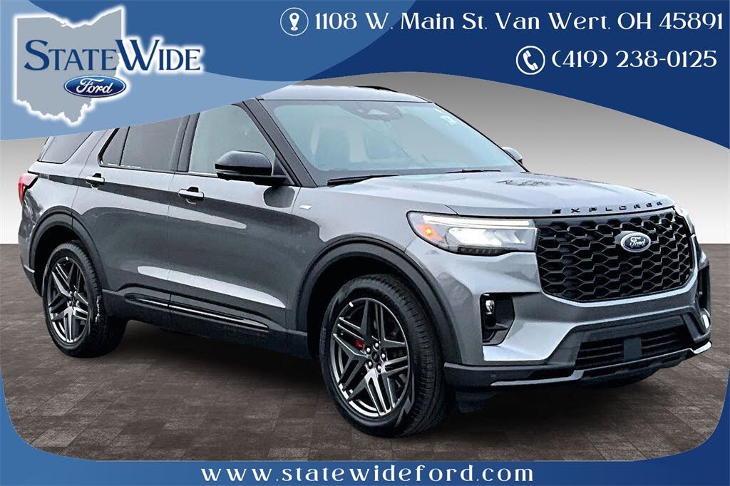 2025 Ford Explorer ST-Line AWD