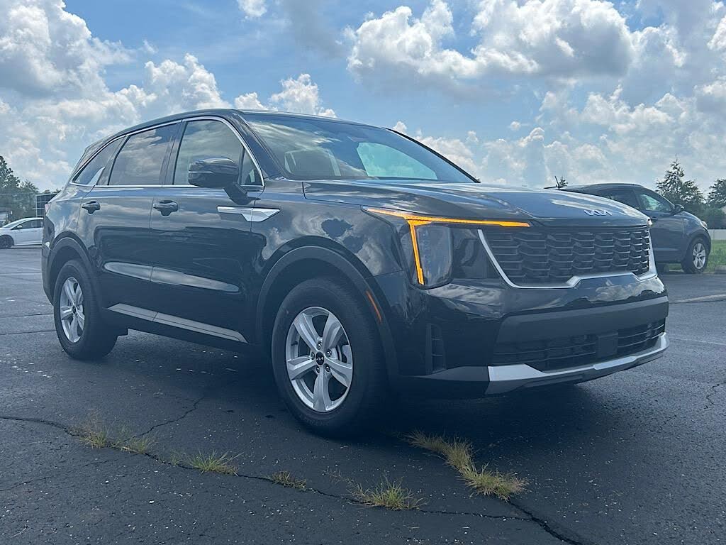 2025 Kia Sorento LX FWD
