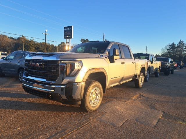 2026 GMC Sierra 2500HD Pro Crew Cab 4WD