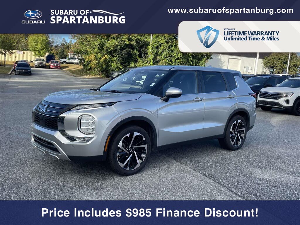 2022 Mitsubishi Outlander SE FWD