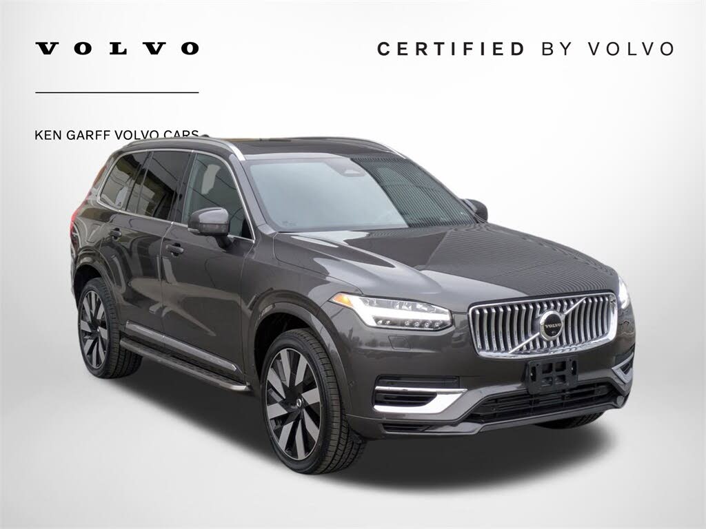 2023 Volvo XC90 Recharge T8 Ultimate Bright Theme 7-Passenger eAWD