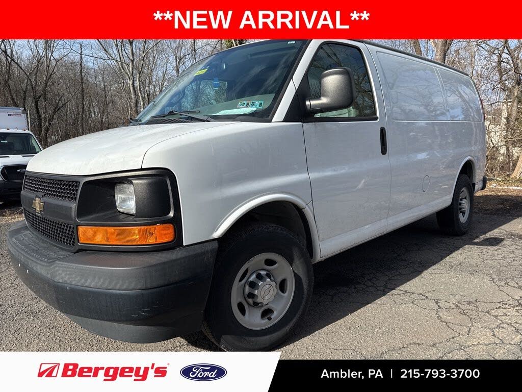 2017 Chevrolet Express Cargo 2500 RWD