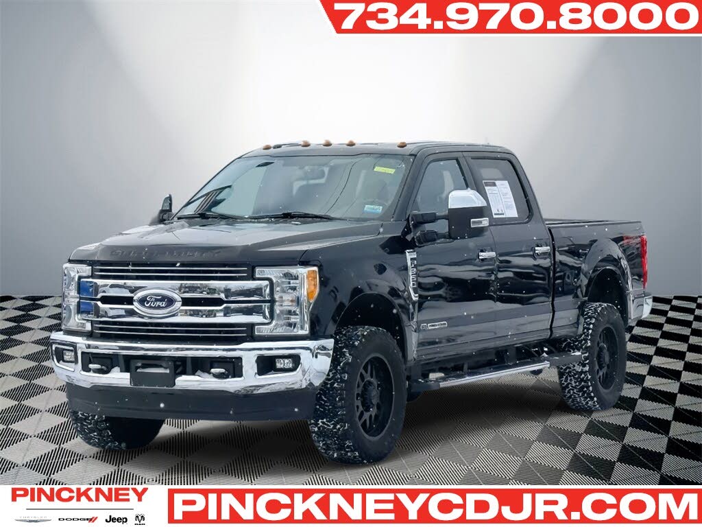 2017 Ford F-350 Super Duty Lariat Crew Cab 4WD