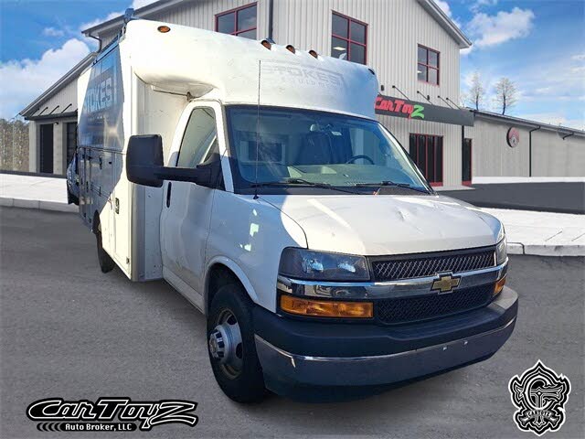 2021 Chevrolet Express Chassis 3500 139 Cutaway RWD