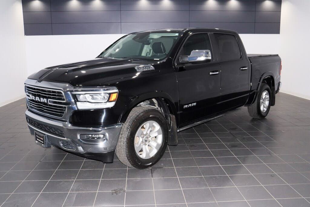 2022 RAM 1500 Laramie Crew Cab 4WD