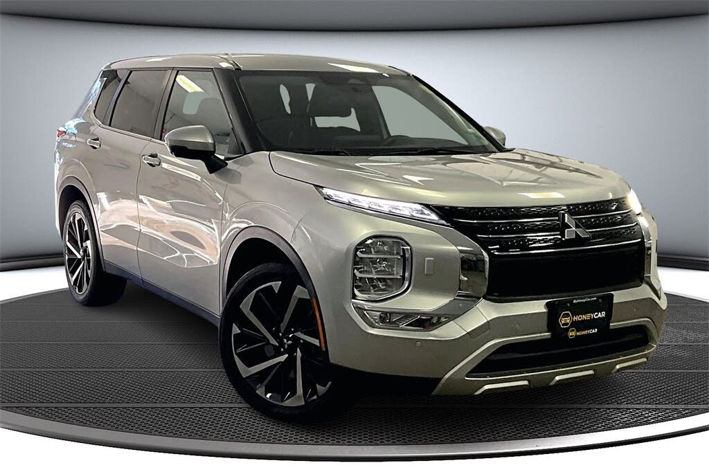 2023 Mitsubishi Outlander SE S-AWC