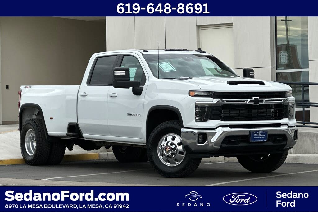 2024 Chevrolet Silverado 3500HD LT Crew Cab 4WD