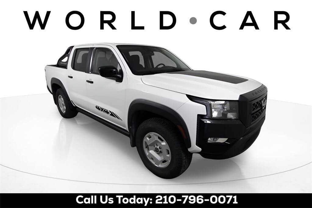 2024 Nissan Frontier SV Crew Cab 4WD