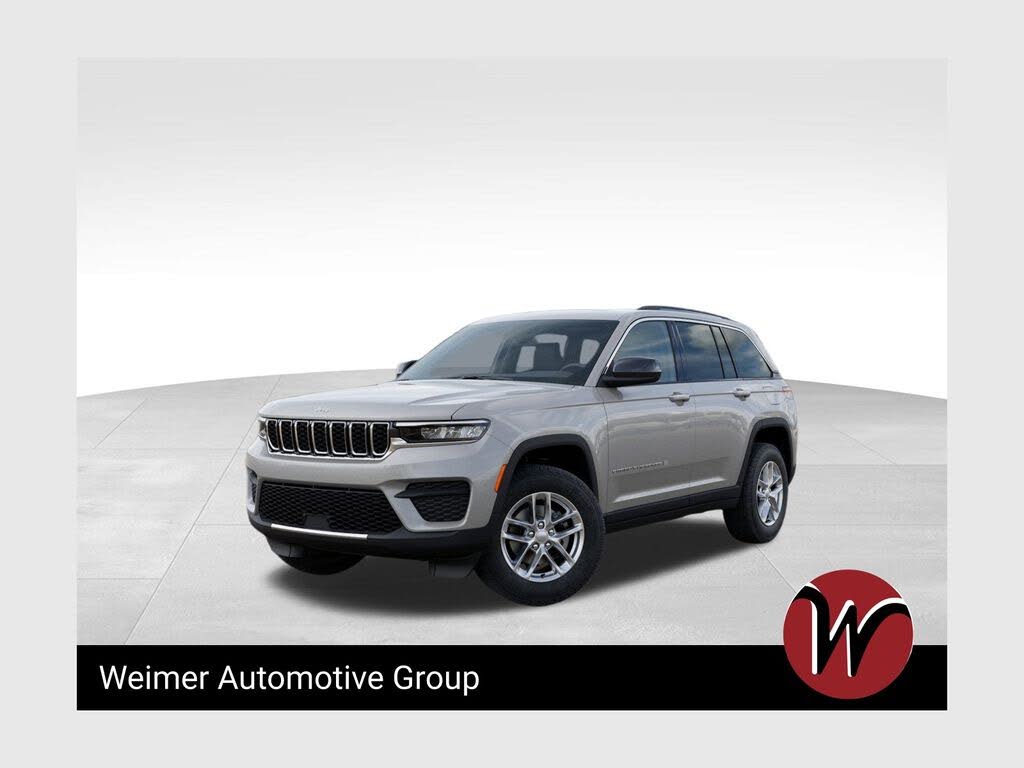 2025 Jeep Grand Cherokee Laredo 4WD