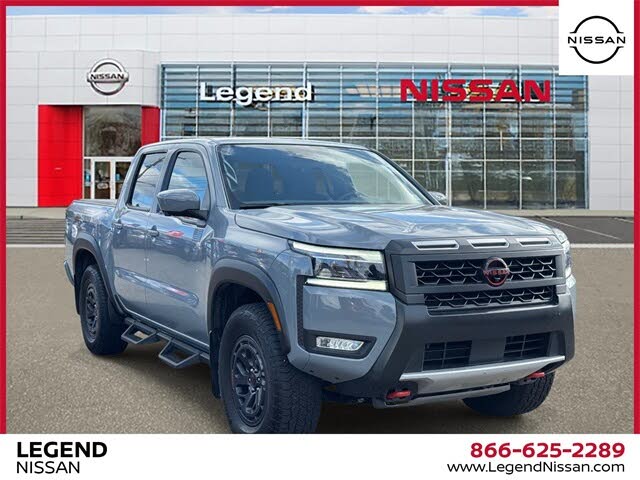 2025 Nissan Frontier PRO-4X Crew Cab 4WD
