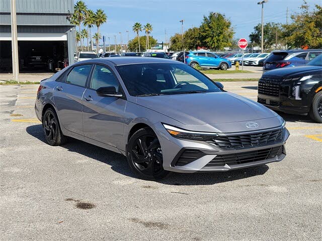 2026 Hyundai Elantra SEL Sport FWD