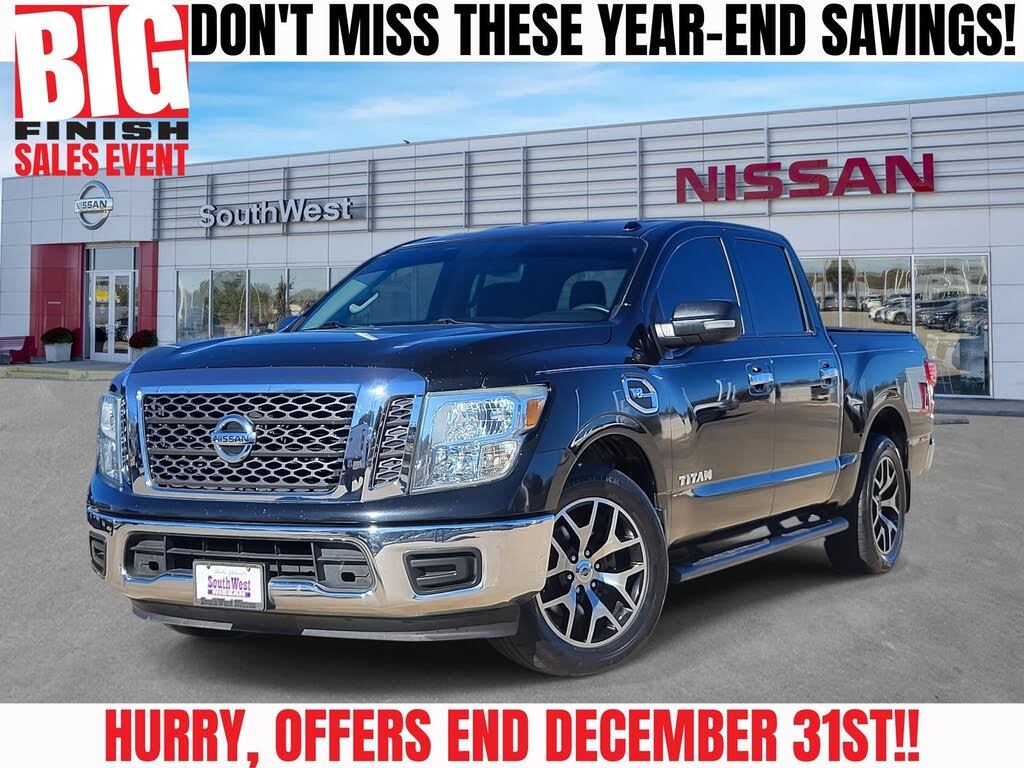 2017 Nissan Titan SV Crew Cab