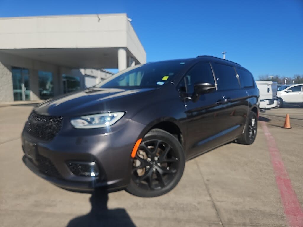 2023 Chrysler Pacifica Touring L AWD