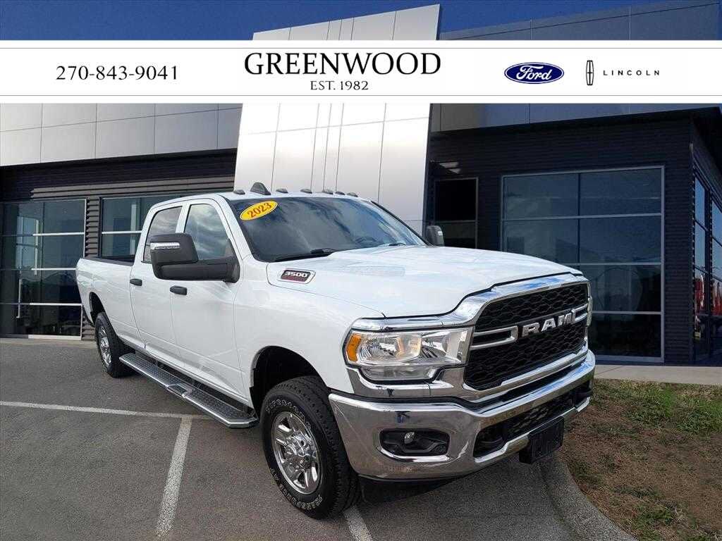 2023 RAM 3500 Tradesman Crew Cab LB 4WD