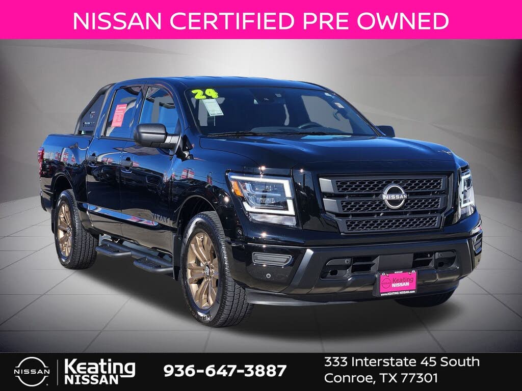 2024 Nissan Titan SV Crew Cab RWD