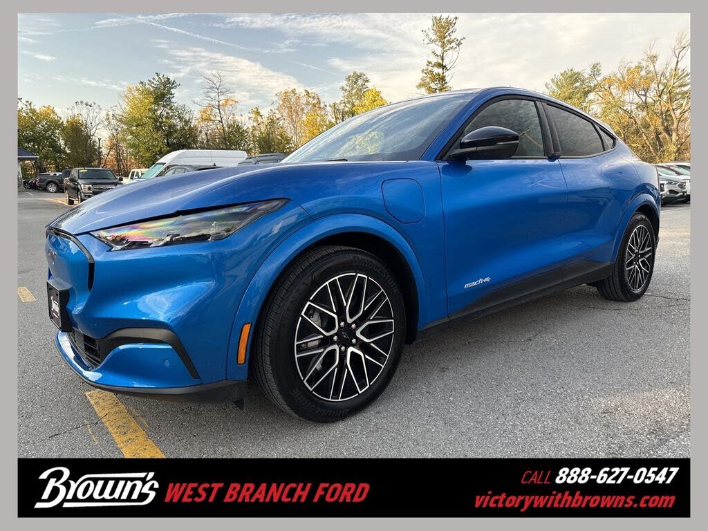 2025 Ford Mustang Mach-E Premium AWD