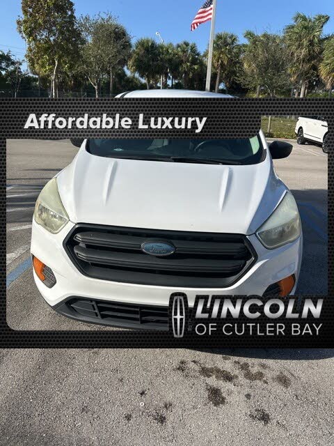 2017 Ford Escape S FWD